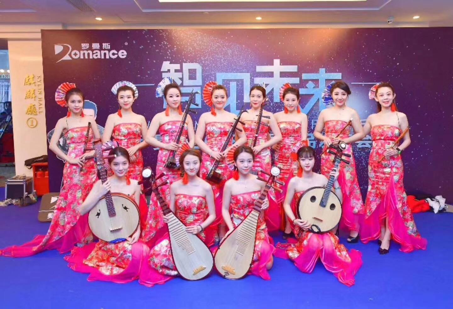 经典作品十二女子乐坊